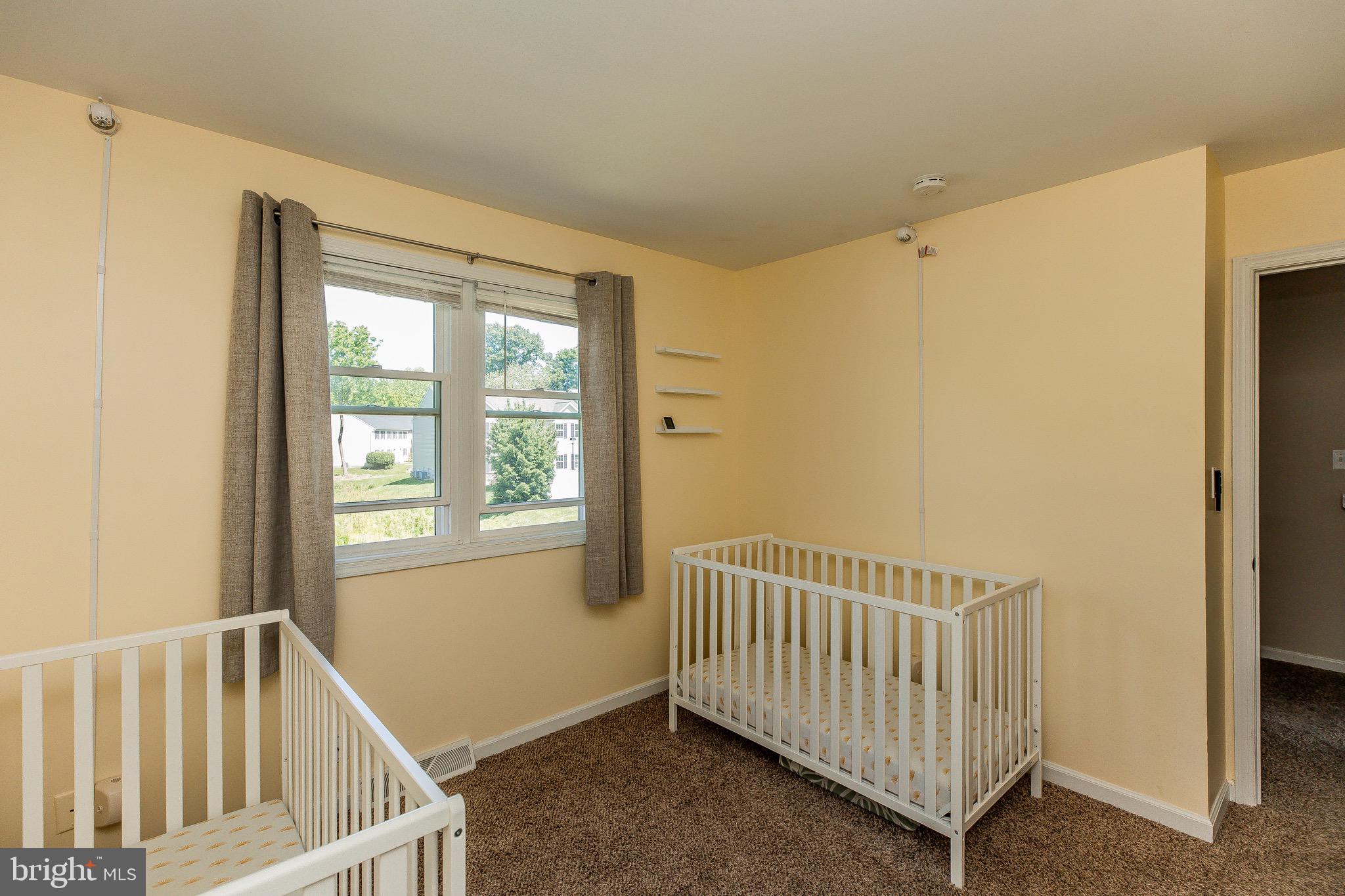 358 Cardinal Road Lititz, PA 17543 - Photo 21 of 31
