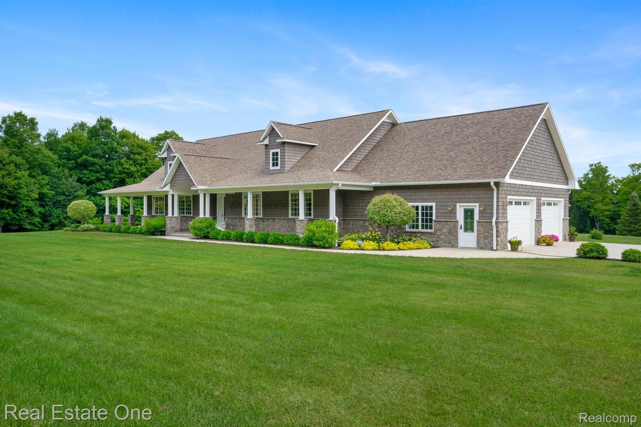 4088 Woodmansee Road Cheboygan, MI 49721 - Photo 3 of 54 Gallery Image 3
