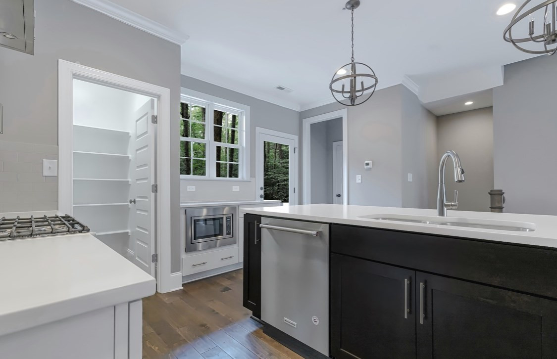 1602 Wooster Street Raleigh, NC 27606 - Photo 5 of 30 Photo 5