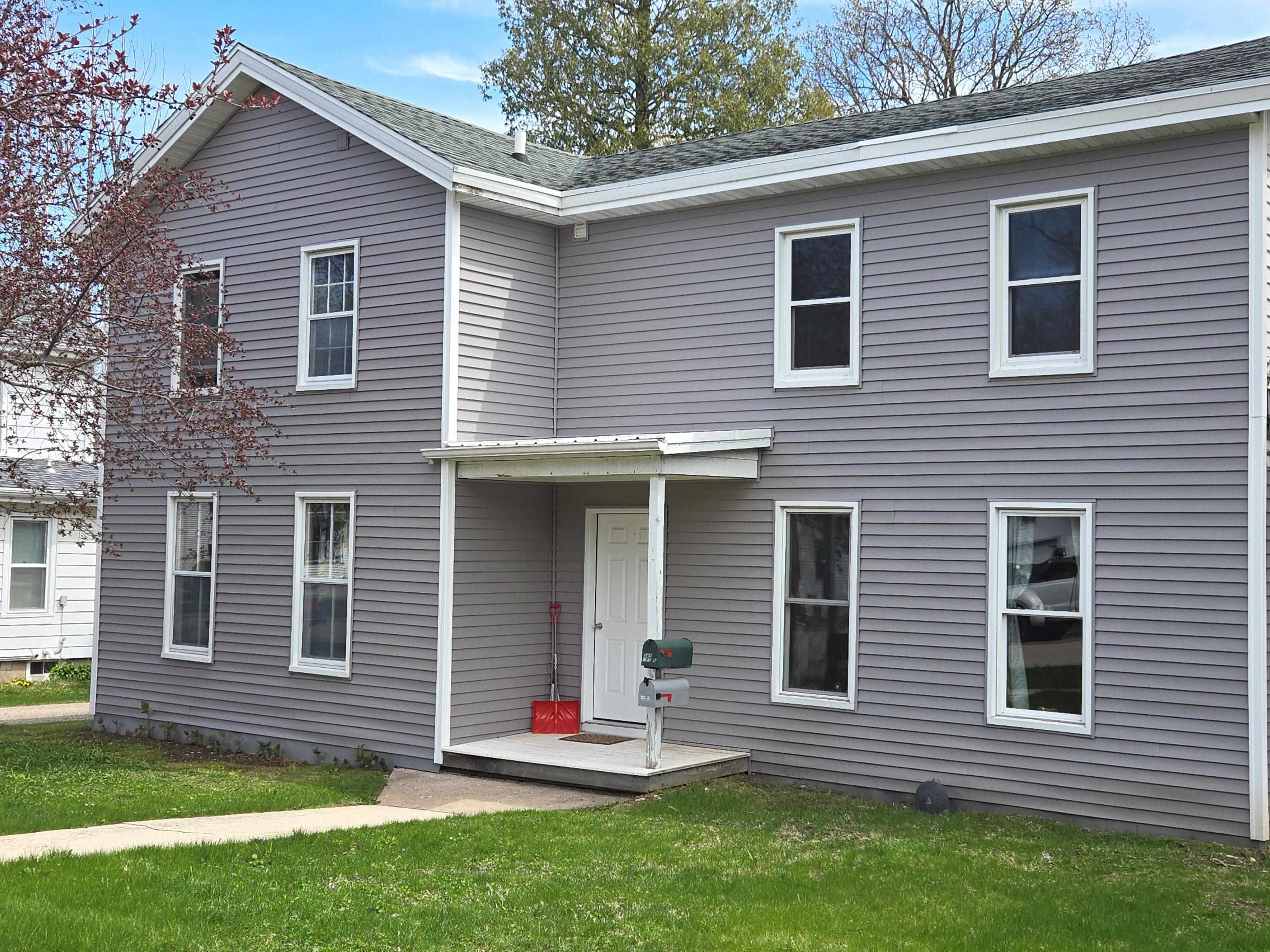 545 Newbury Street Ripon, WI 54971 - Photo 1 of 1 Gallery Image 1