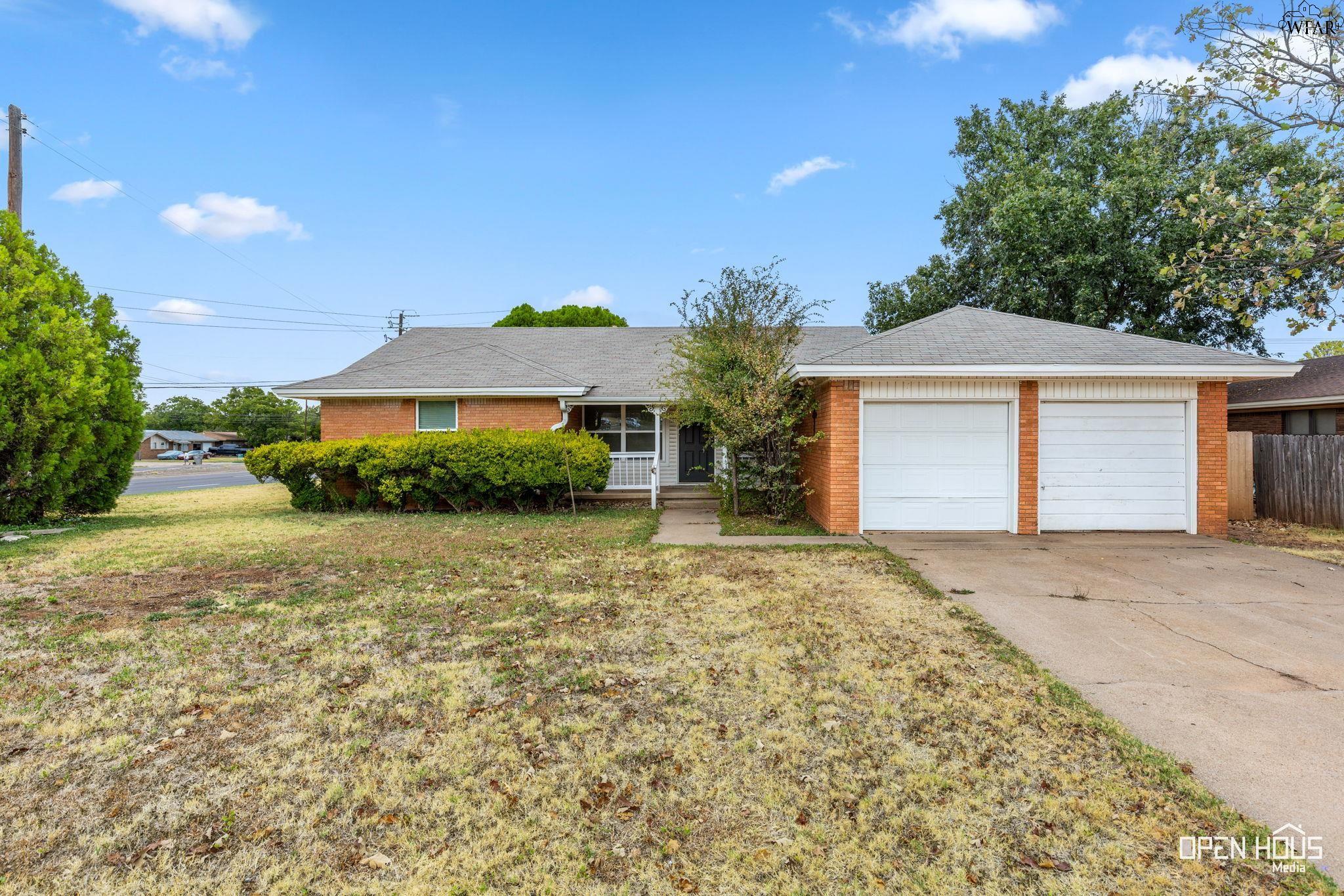 4918 George Street Wichita Falls, TX 76302 - Photo 1 of 31 Gallery Image 1