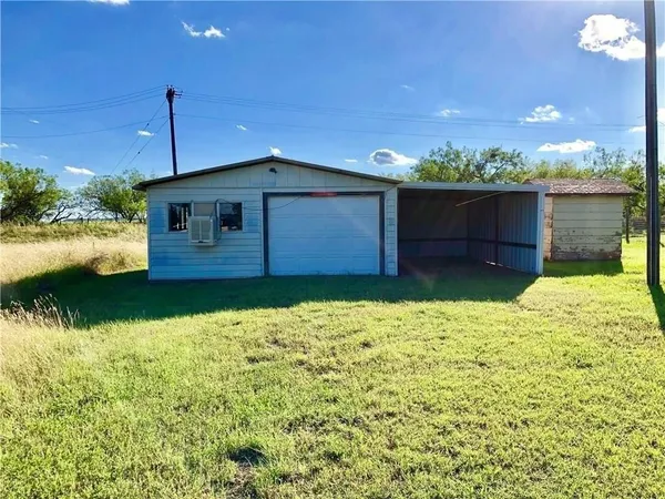$1,575 | 102 County Road 691, Tuscola, TX 79562