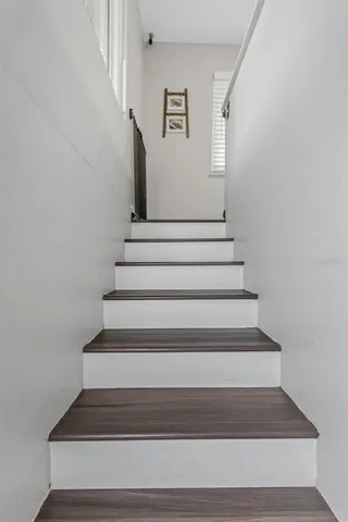 $370,000 | 733 New Jersey Street, Clearwater, FL 33756