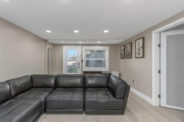 $370,000 | 733 New Jersey Street, Clearwater, FL 33756