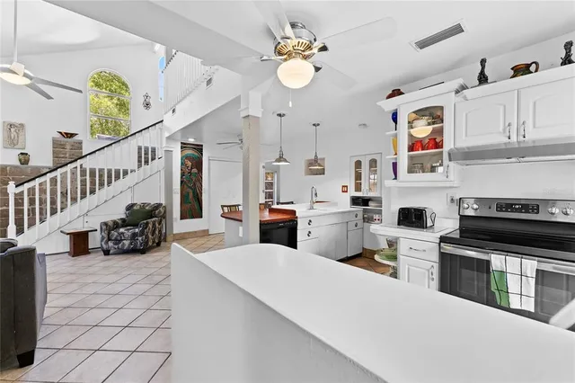 $3,500 | 515 Crystal Beach Avenue, Crystal Beach, FL 34683