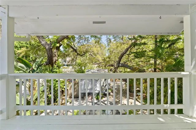 $3,500 | 515 Crystal Beach Avenue, Crystal Beach, FL 34683