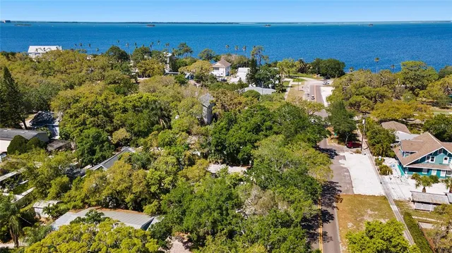 $3,500 | 515 Crystal Beach Avenue, Crystal Beach, FL 34683