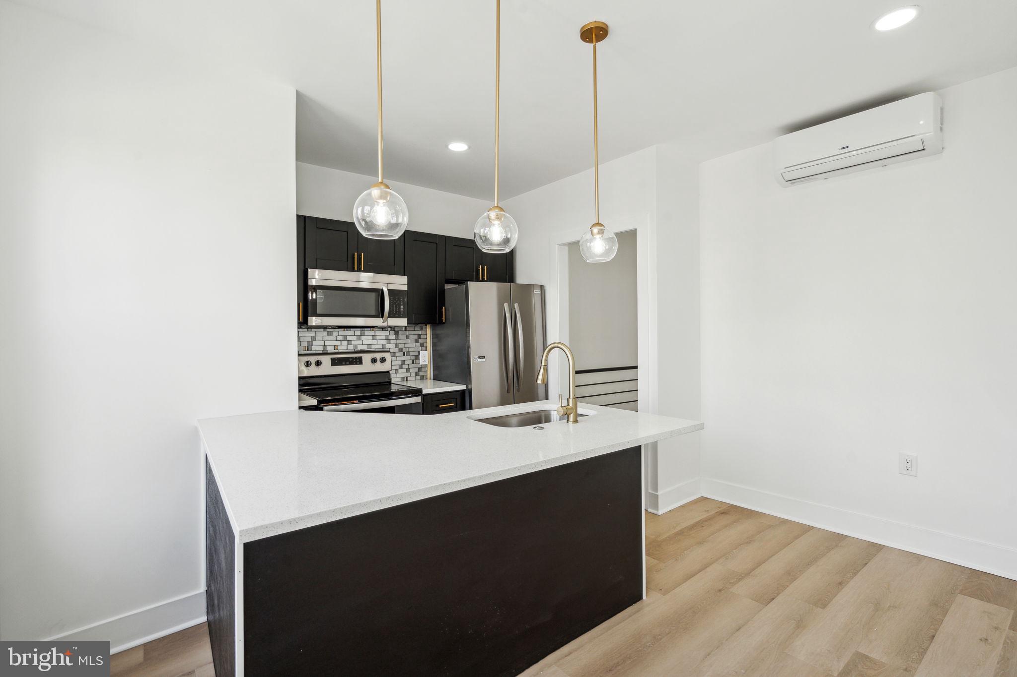 1830 Sulis Street Philadelphia, PA 19141 - Photo 27 of 37 Unit 2 fabulous kitchen