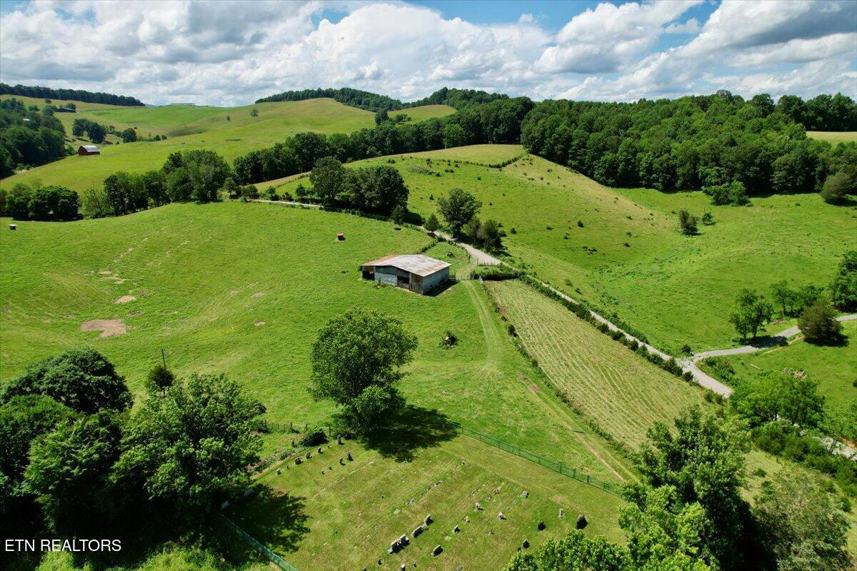 187 Van Huss Road Rose Hill, VA 24281 - Photo 32 of 44 30-DJI_0675