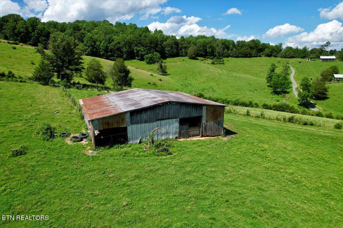 187 Van Huss Road Rose Hill, VA 24281 - Photo 37 of 44 35-DJI_0679