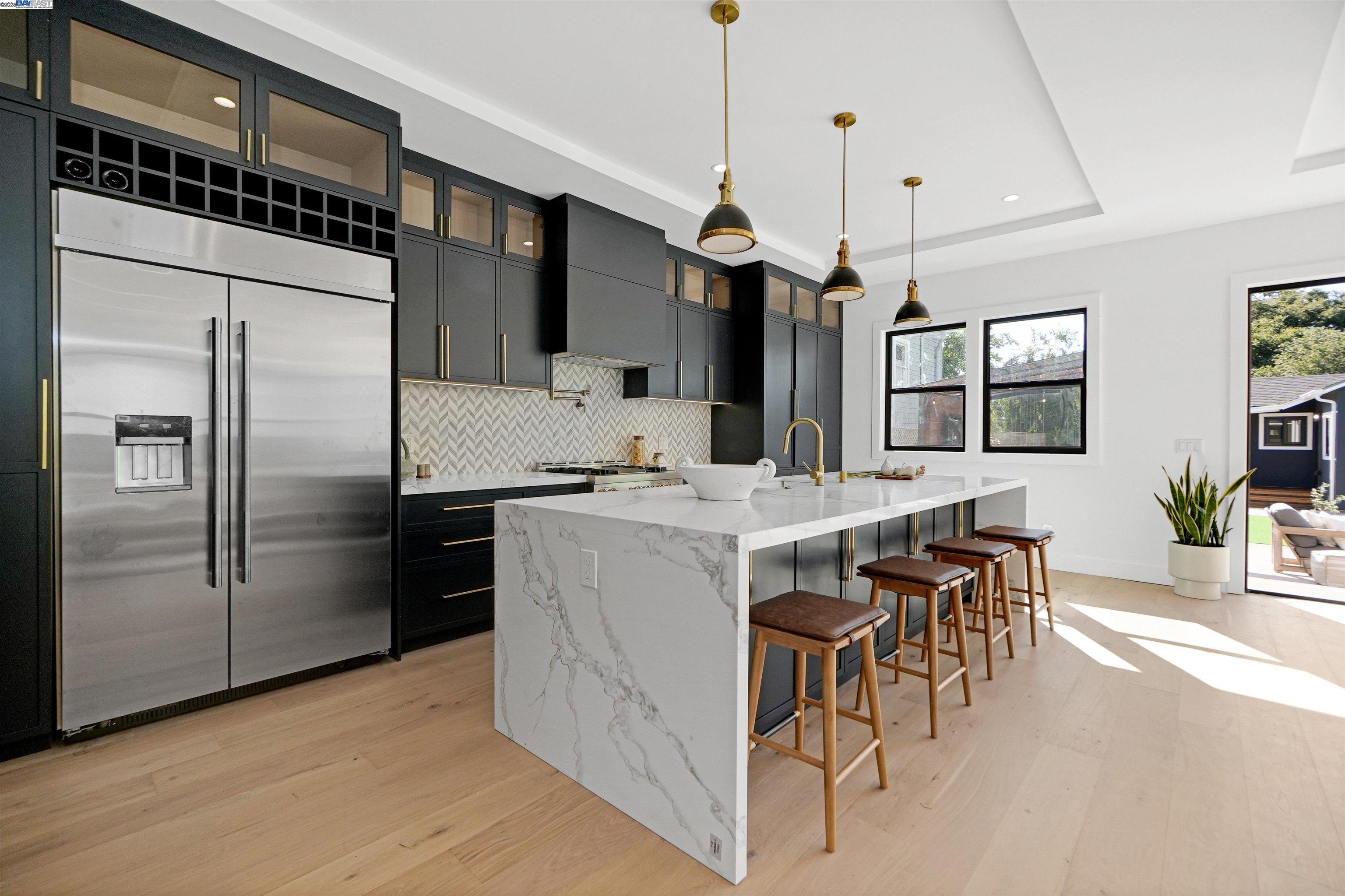 5229 Miles Avenue Oakland, CA 94618 - Photo 14 of 60