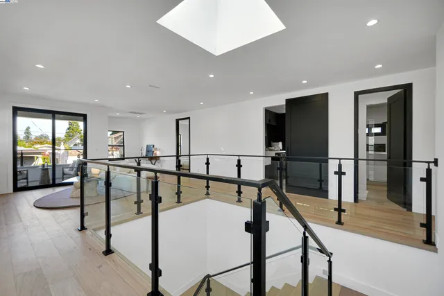 $4,688,888 | 5229 Miles Avenue, Oakland, CA 94618