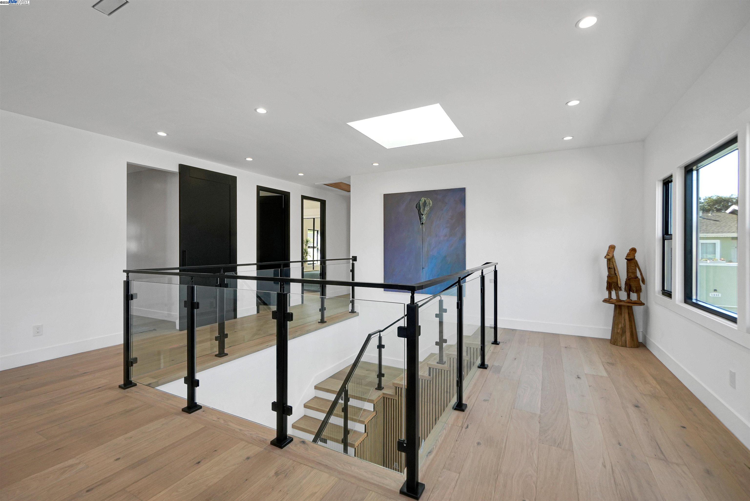 5229 Miles Avenue Oakland, CA 94618 - Photo 22 of 60