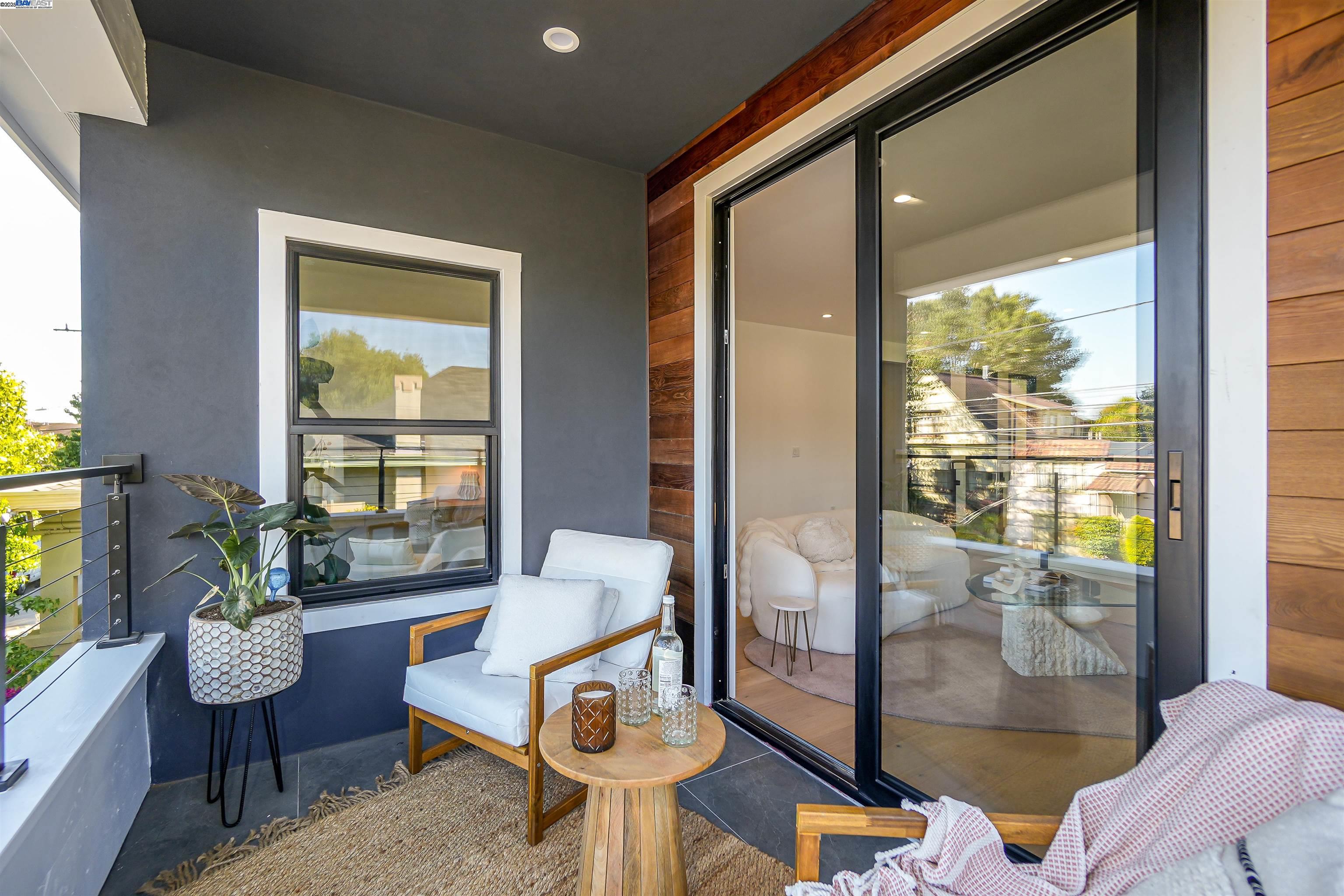 5229 Miles Avenue Oakland, CA 94618 - Photo 26 of 60