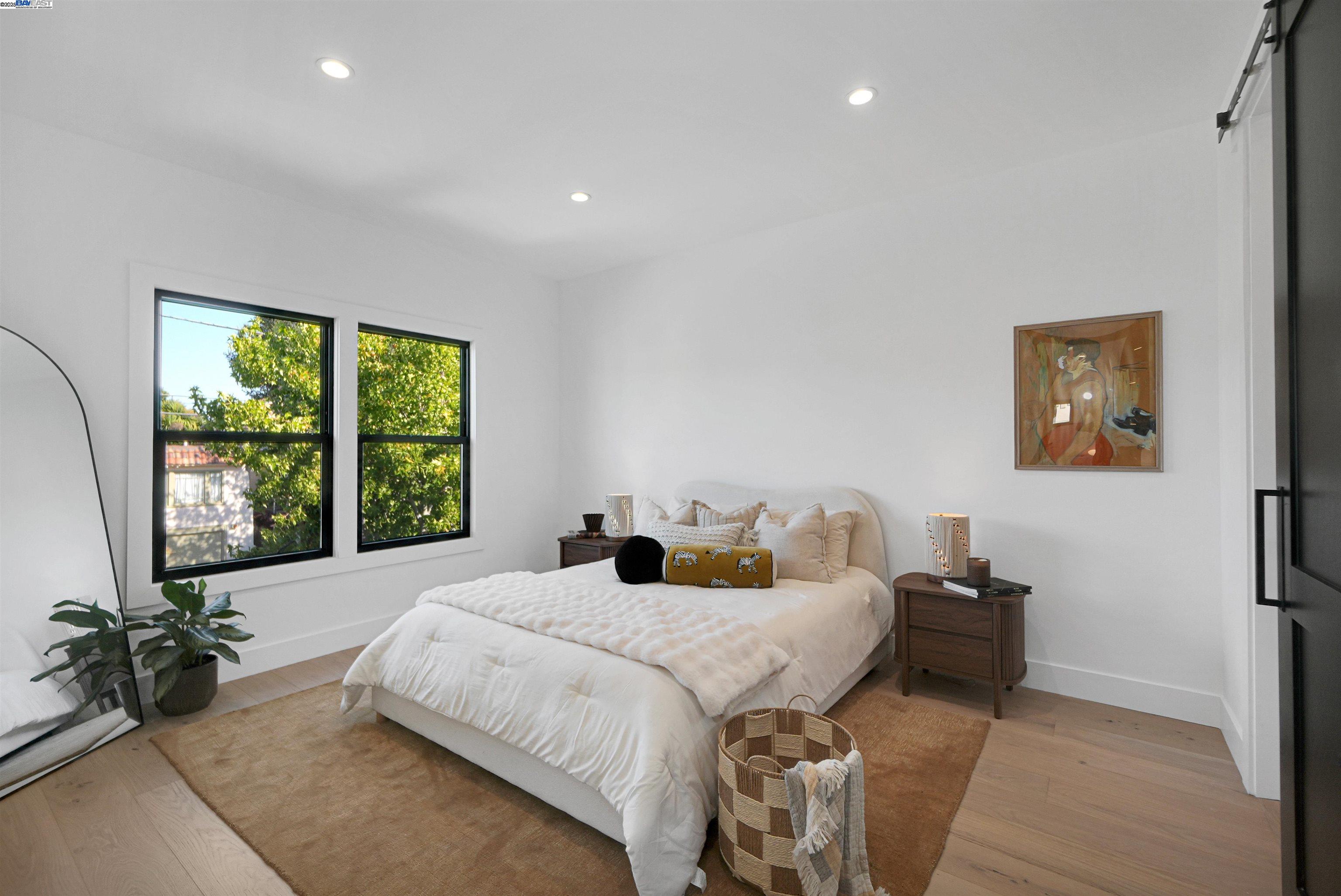 5229 Miles Avenue Oakland, CA 94618 - Photo 28 of 60