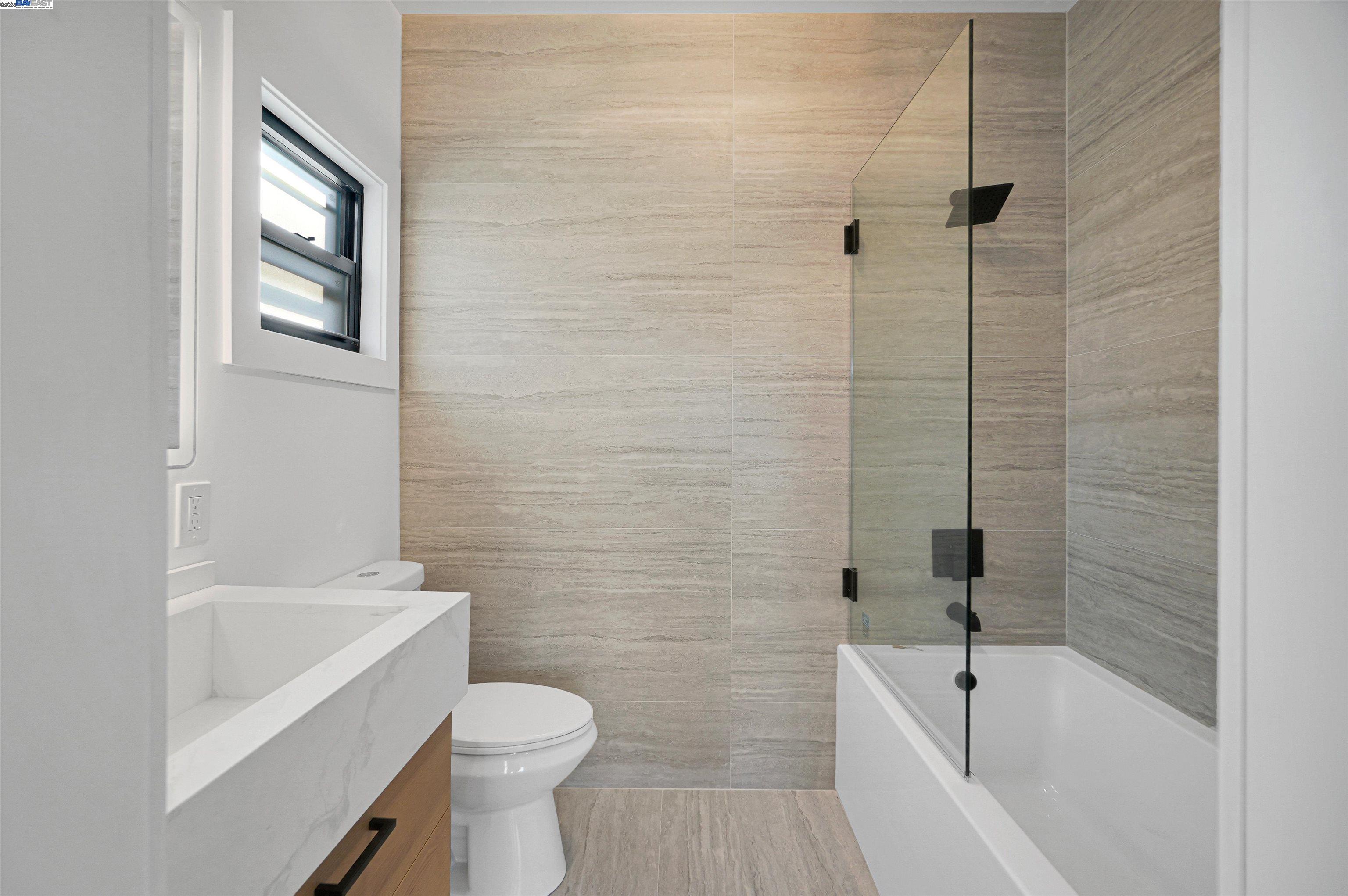 5229 Miles Avenue Oakland, CA 94618 - Photo 31 of 60