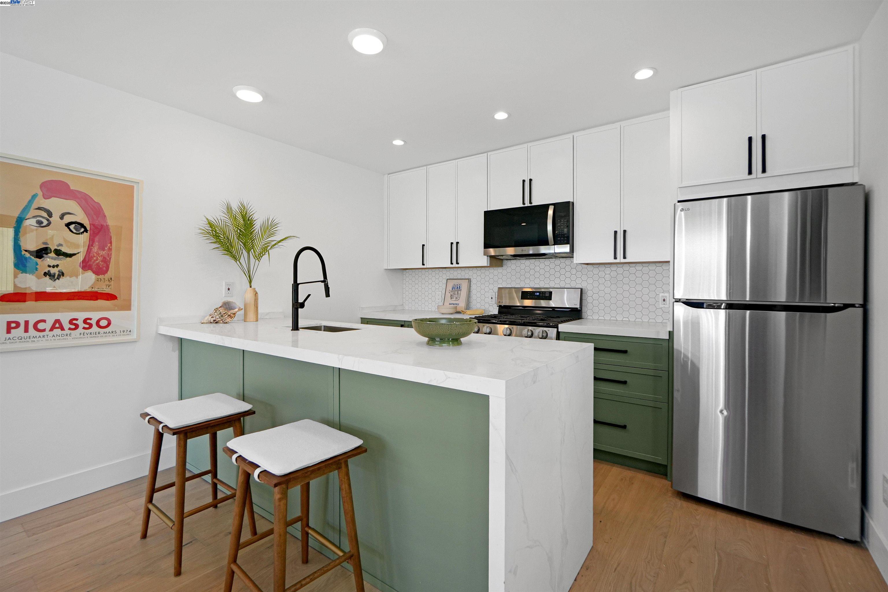 5229 Miles Avenue Oakland, CA 94618 - Photo 52 of 60