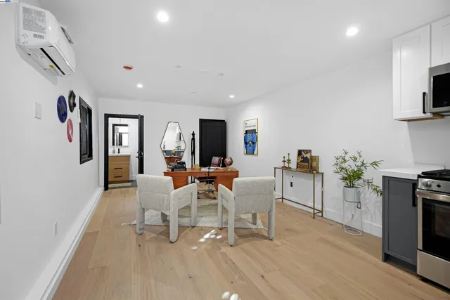 $4,688,888 | 5229 Miles Avenue, Oakland, CA 94618