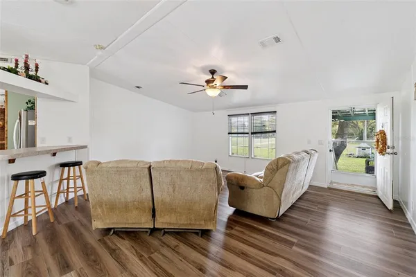 $320,000 | 33601 Tammy Lane, Wesley Chapel, FL 33543