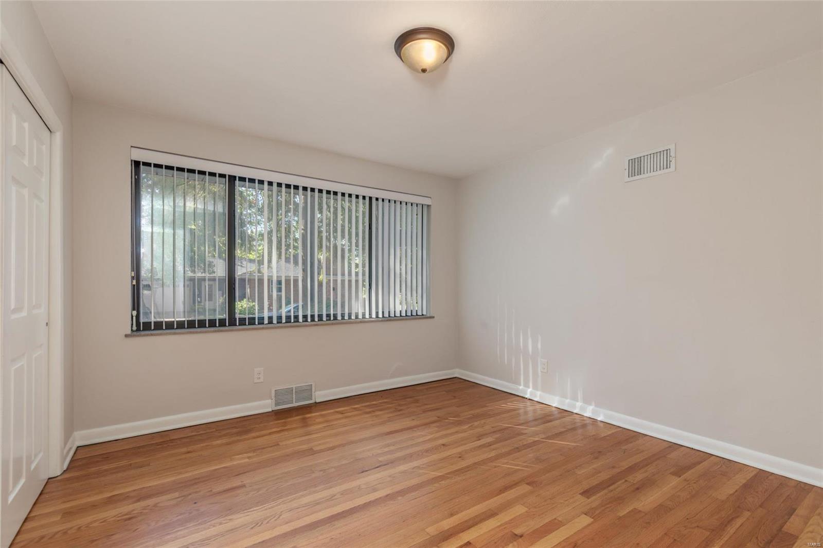 11 Fortune Lane Oakland, MO 63122 - Photo 13 of 19