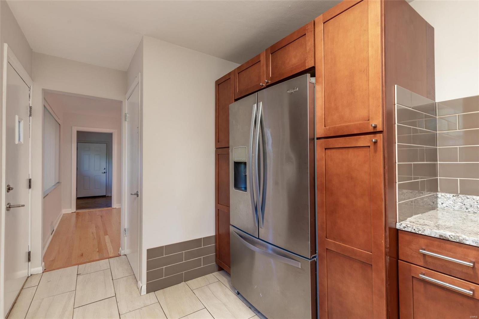 11 Fortune Lane Oakland, MO 63122 - Photo 7 of 19