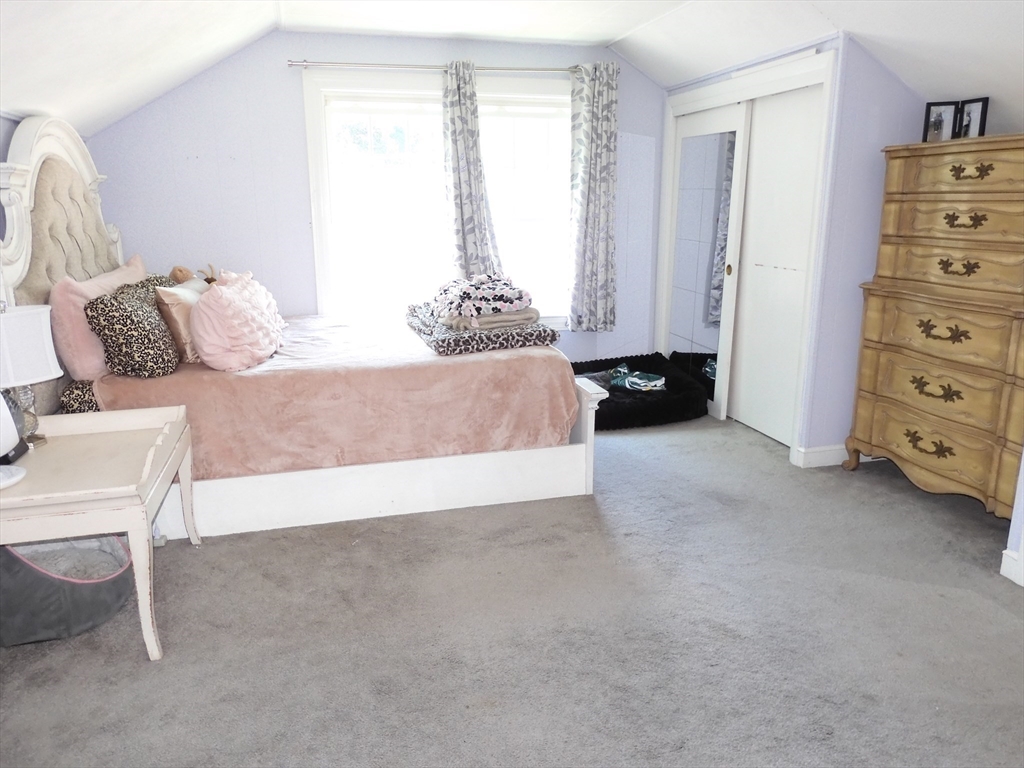 46 Tudor Street Methuen, MA 01844 - Photo 20 of 38