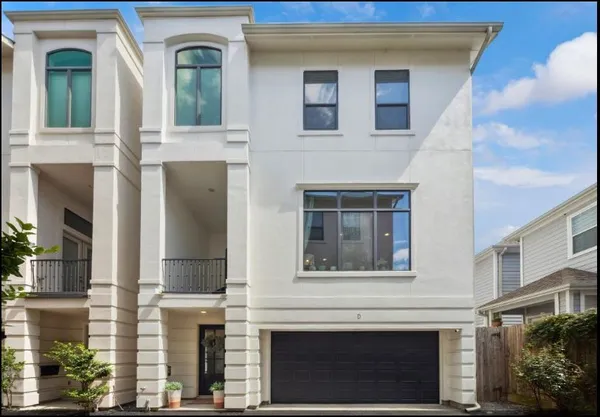 $3,295 | 5729 Larkin Street, Unit D, Houston, TX 77007