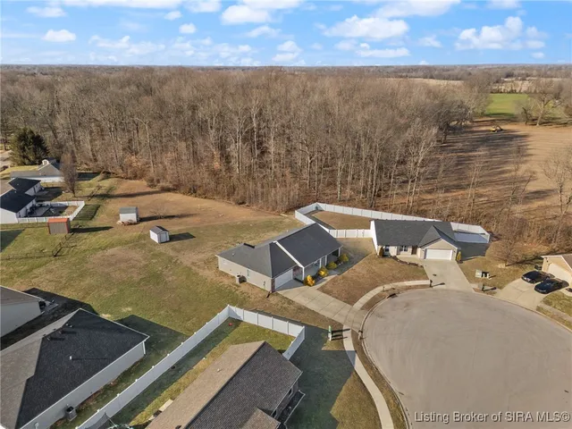 $286,000 | 203 Stoner Way, New Washington, IN 47162
