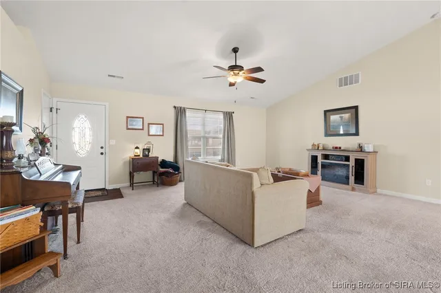 $286,000 | 203 Stoner Way, New Washington, IN 47162