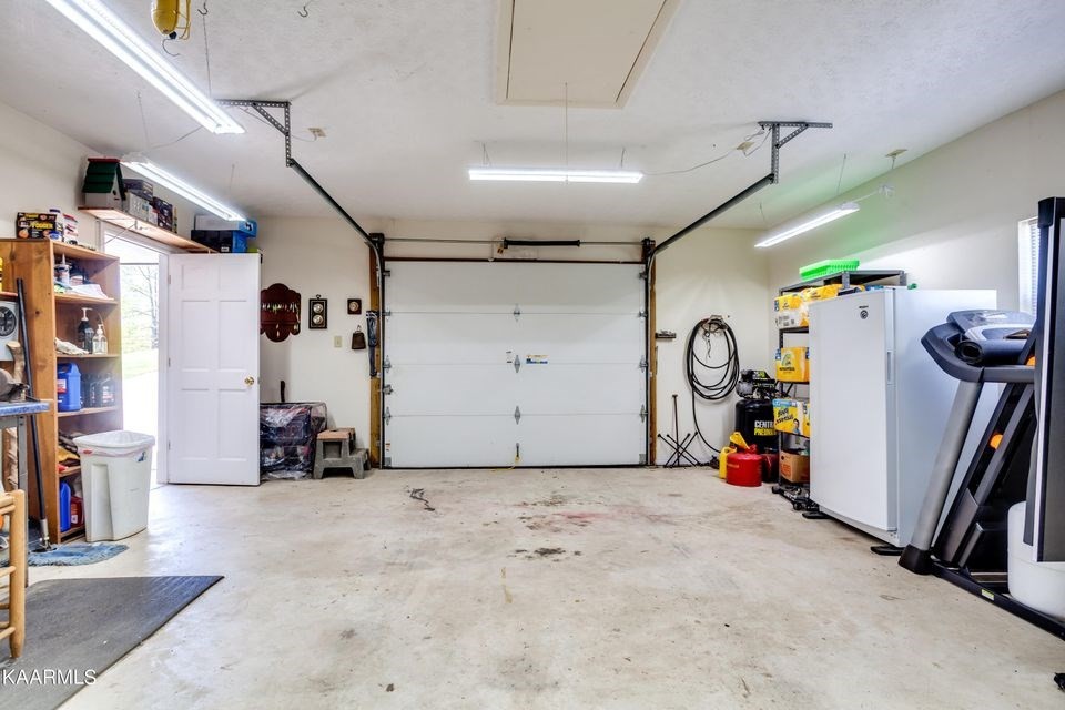 745 Toestring Cove Rd Spring Spring City, TN 37381 - Photo 29 of 48 Gallery Image 29