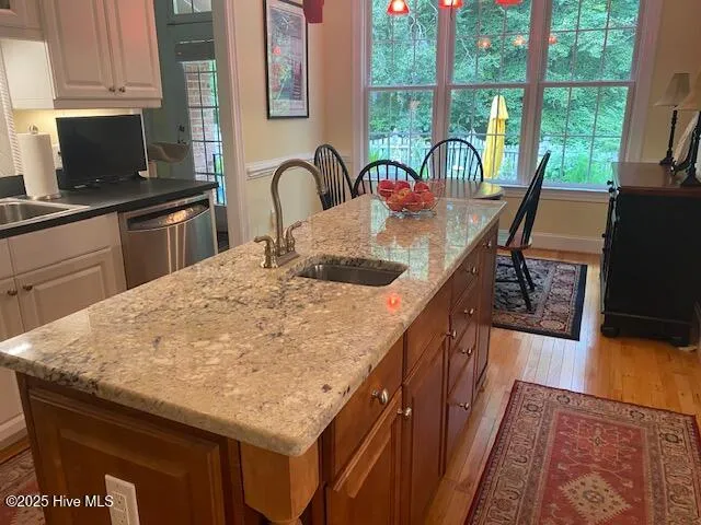 $495,000 | 102 Oxford Road, Greenville, NC 27858