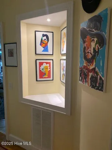 $495,000 | 102 Oxford Road, Greenville, NC 27858