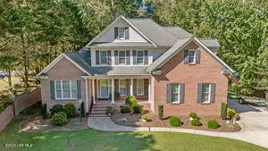 $495,000 | 102 Oxford Road, Greenville, NC 27858