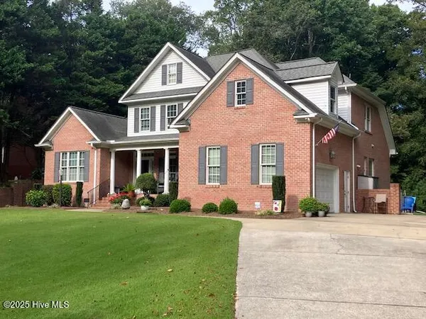 $480,000 | 102 Oxford Road, Greenville, NC 27858