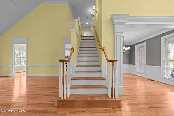 $480,000 | 102 Oxford Road, Greenville, NC 27858