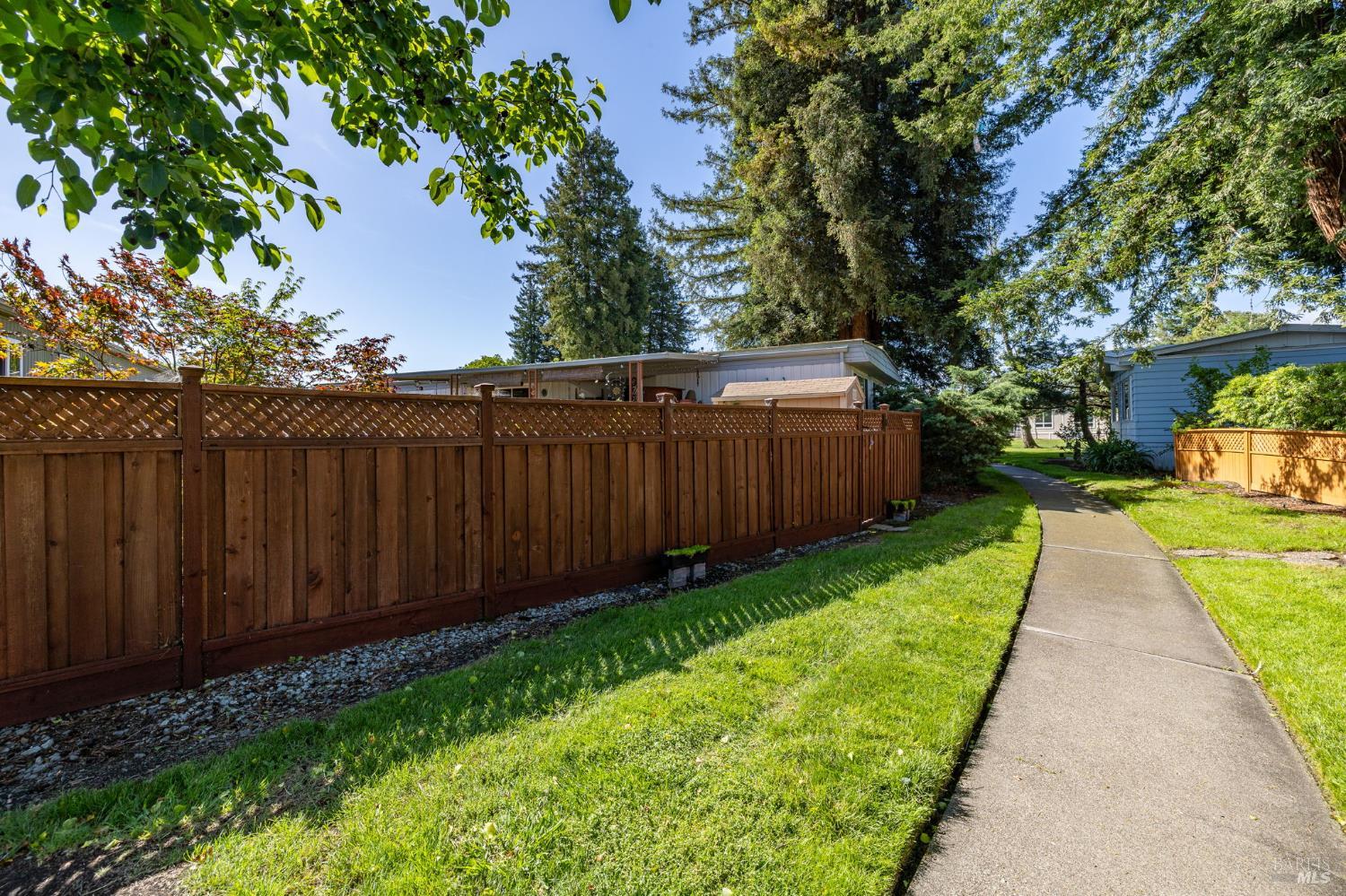 29 Hemlock Court Rohnert Park, CA 94928 - Photo 27 of 28 Community path behind home / facing home to left