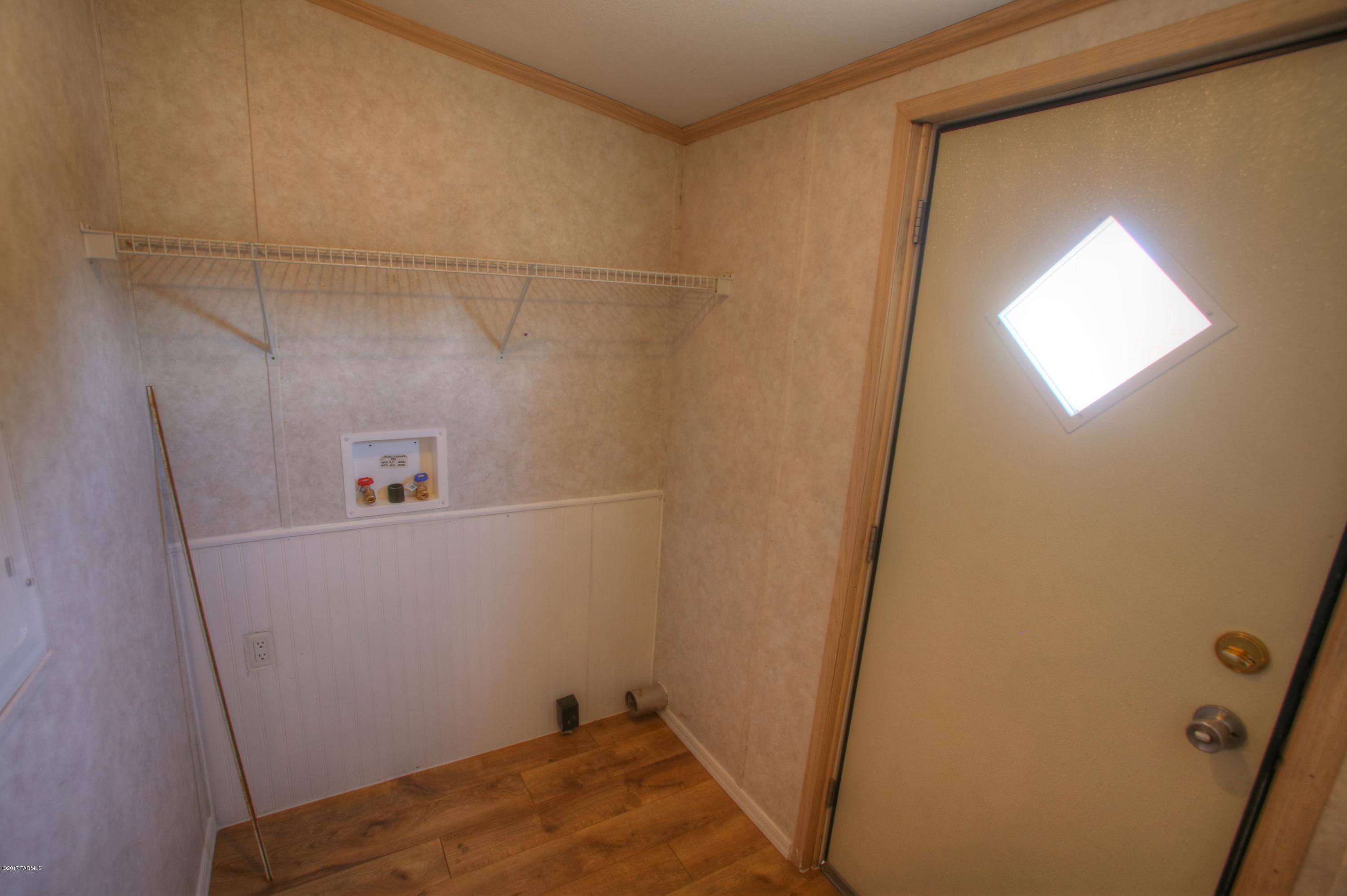 113 East Delano Street Tucson, AZ 85705 - Photo 5 of 16