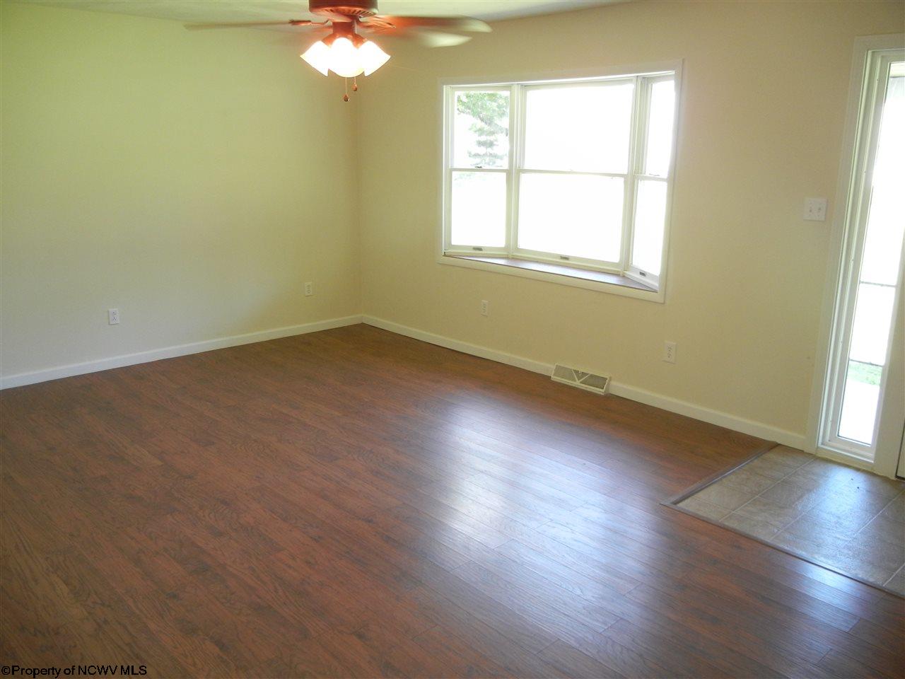3 Mountainview Road Morgantown, WV 26508 - Photo 10 of 18 Gallery Image 10