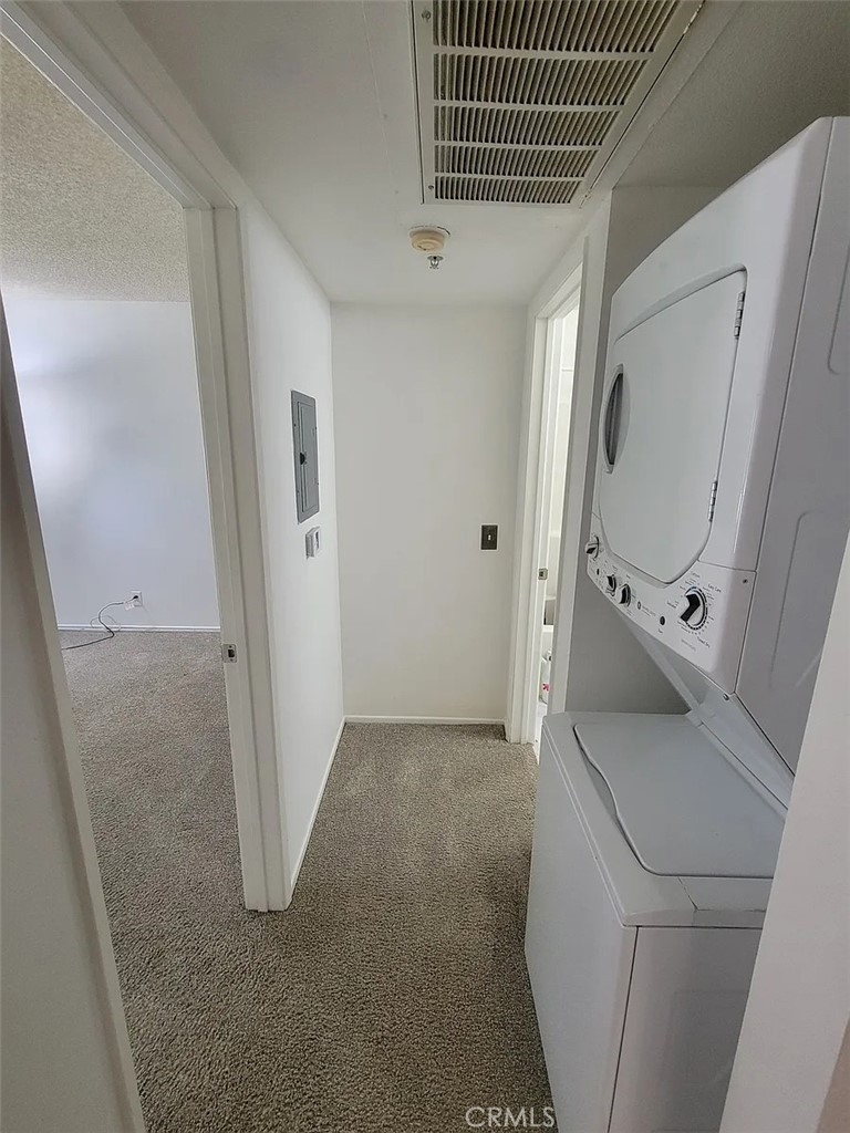 3840 West Jacinto View Road Banning, CA 92220 - Photo 10 of 15 Hallway