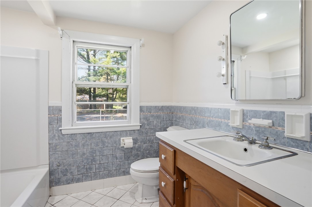 330 Harkney Hill Road Coventry, RI 02816 - Photo 25 of 43