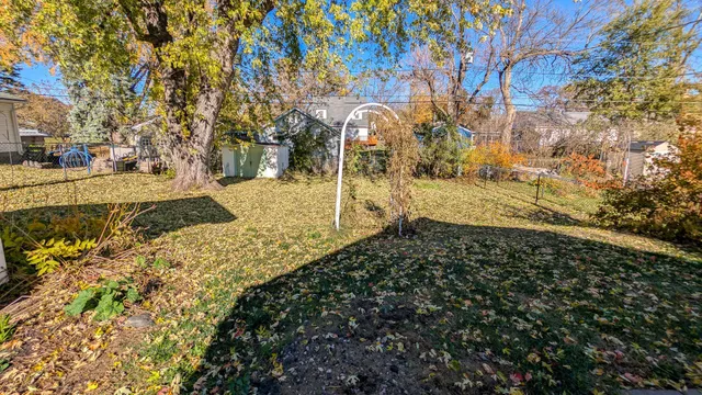 $1,350 | 301 Giles Place, Albert Lea, MN 56007