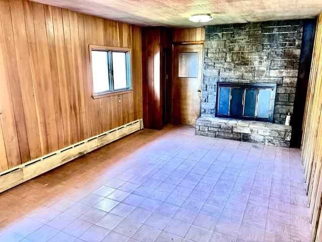 $969,000 | 5480 Highway 61, Hovland, MN 55606