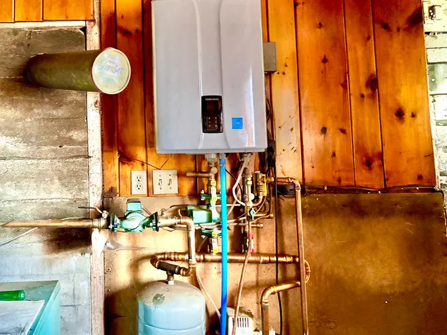 $969,000 | 5480 Highway 61, Hovland, MN 55606