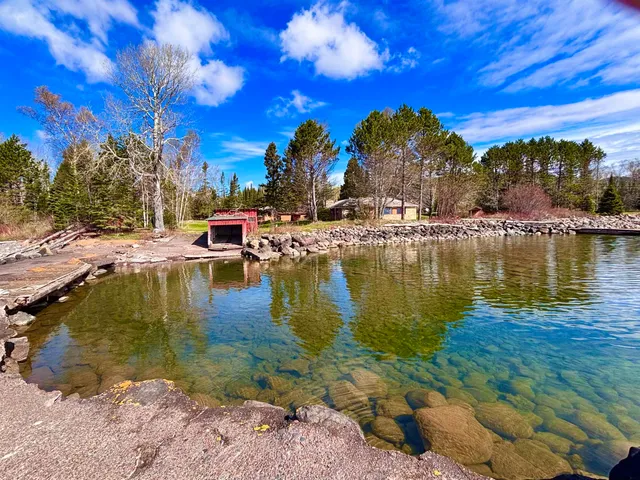 $969,000 | 5480 Highway 61, Hovland, MN 55606