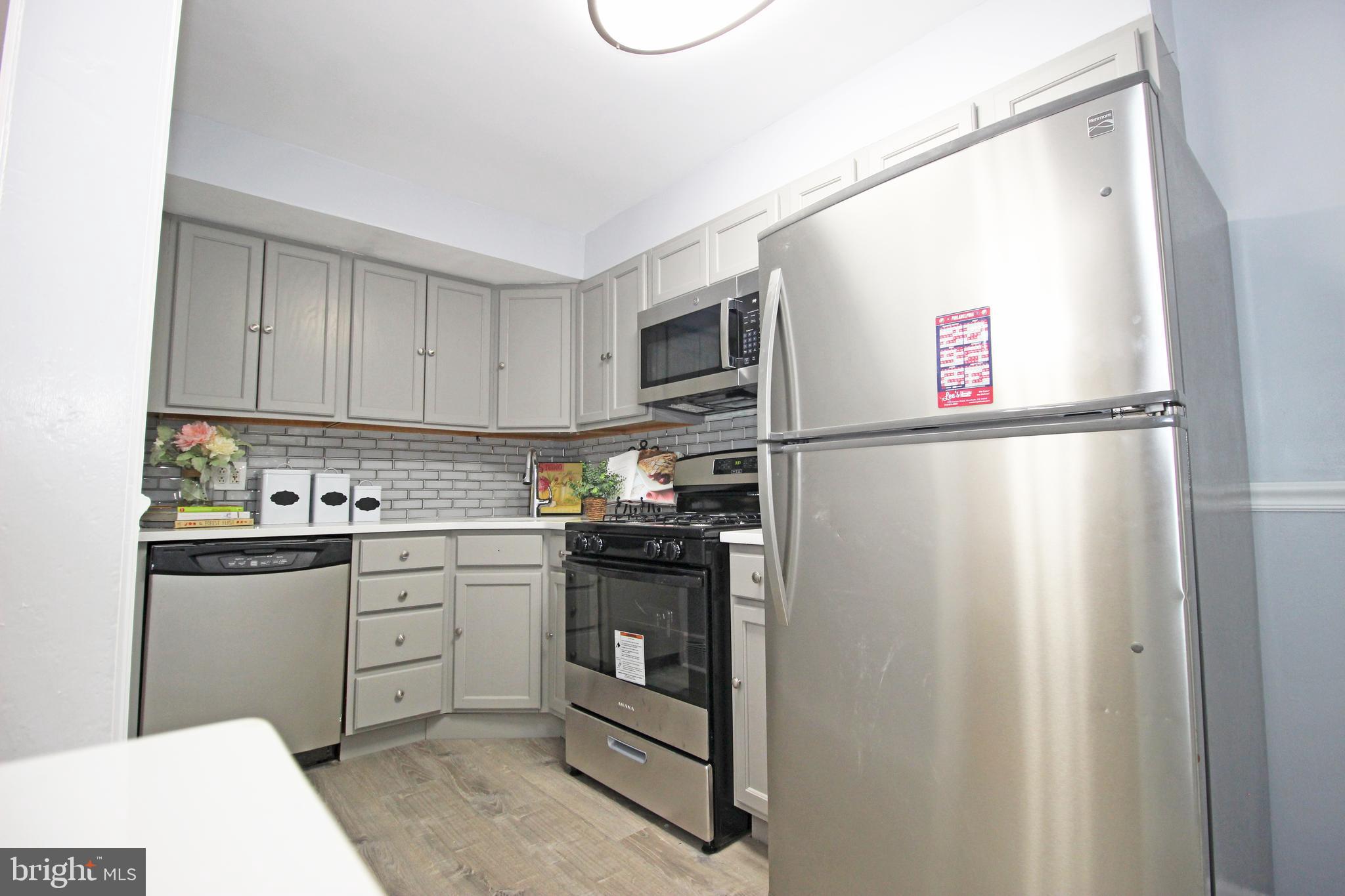 716 Beech Avenue Glenolden, PA 19036 - Photo 10 of 27