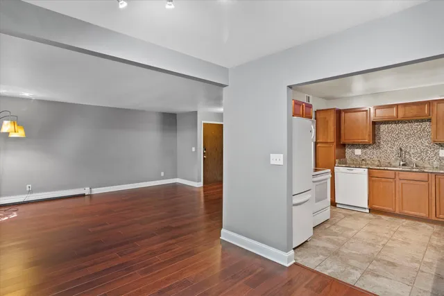 $159,900 | 2230 Good Hope Road, Unit 25, Glendale, WI 53209