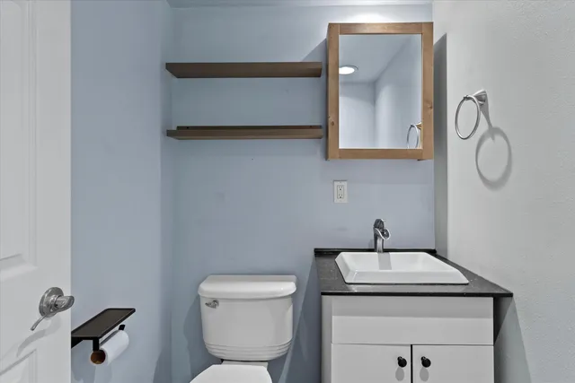 $159,900 | 2230 Good Hope Road, Unit 25, Glendale, WI 53209