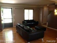 951 North Adams Road, Unit 10 Birmingham, MI 48009 - Photo 2 of 6 Living room.jpg