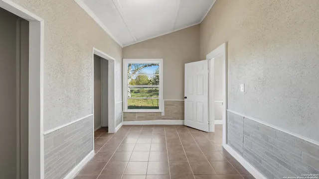 $350,000 | 13895 Wisdom Road, Atascosa, TX 78002