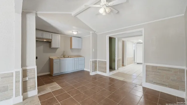 $350,000 | 13895 Wisdom Road, Atascosa, TX 78002